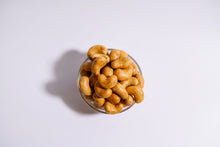 Load image into Gallery viewer, Crunchy Cashews
