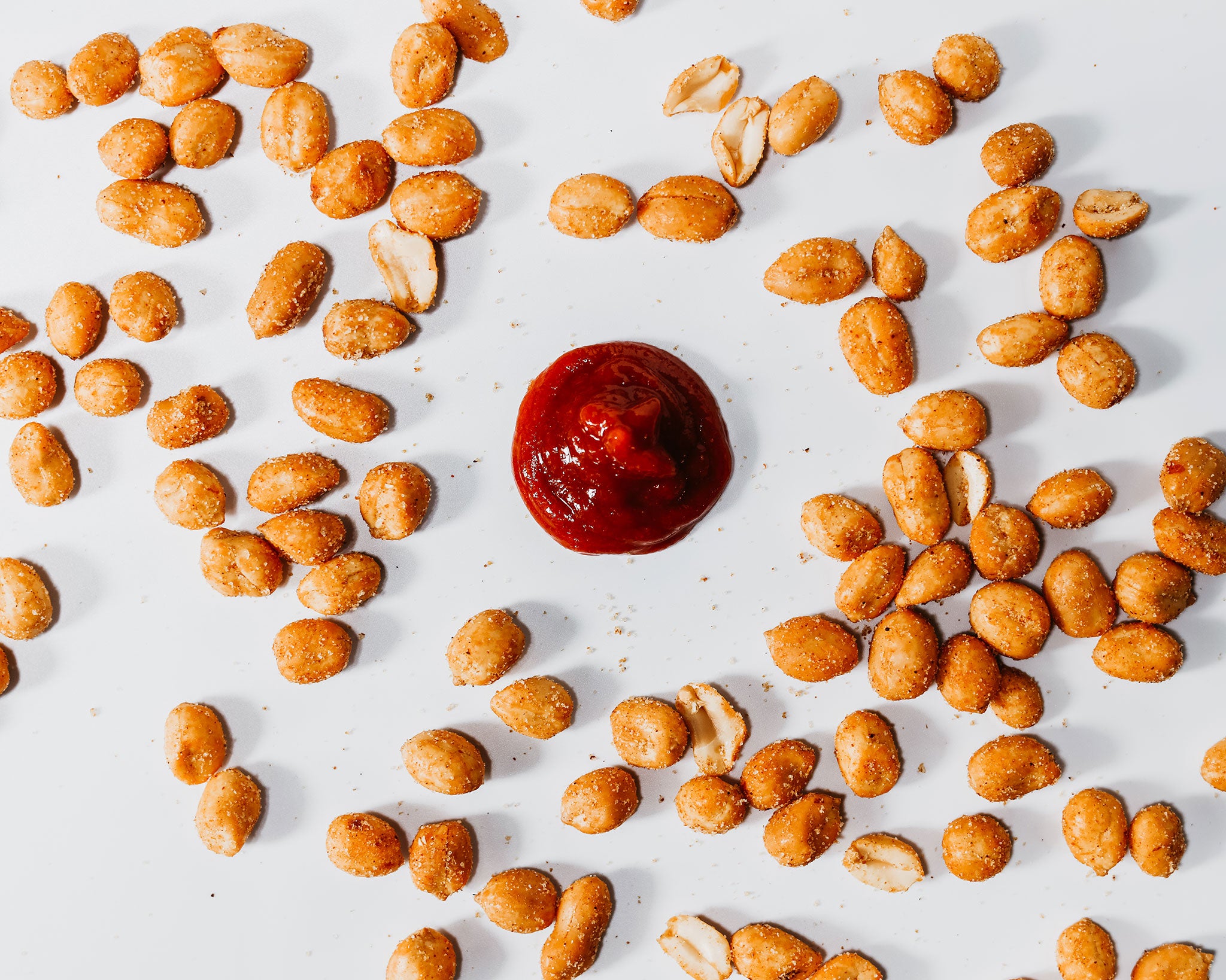 ピーナッツ Sriracha Hot Wing Peanuts – Wolfies Nuts